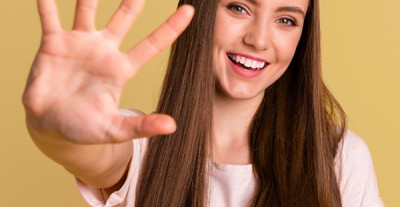 h five ways to incoporate color trends into your bathroom